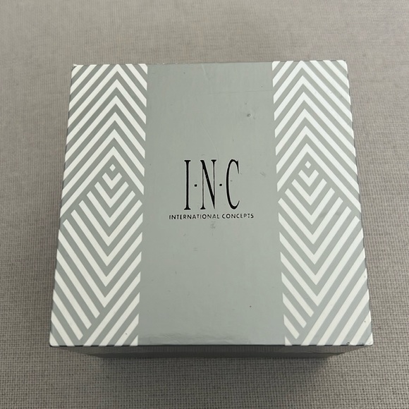 INC Gold-Tone Bracelet Watch 38mm & Bracelet Set, New in Box - Picture 5 of 9